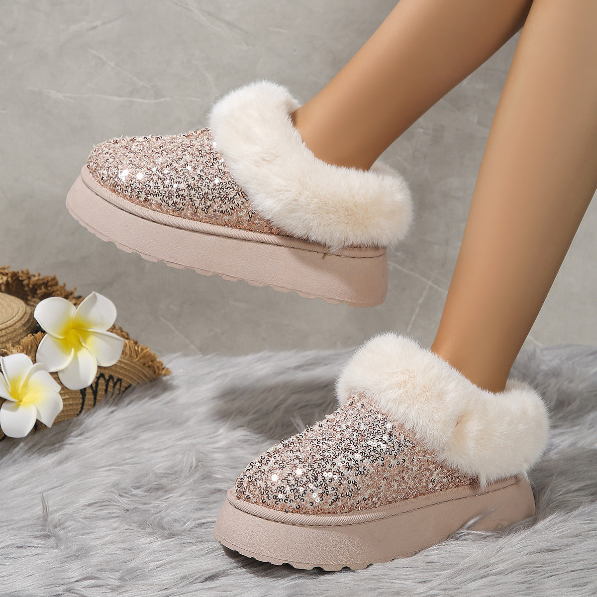 Fashion Sequined Thick-soled Plush Shoes